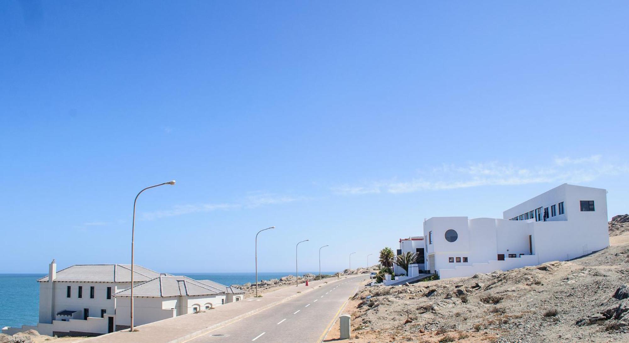 Shark Island Guesthouse Lüderitz Extérieur photo